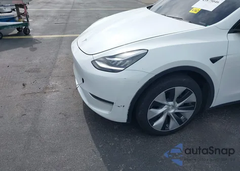 2021 Tesla Model Y Long Range Dual Motor All-Wheel Drive from USA, damaged, VIN 5YJYGDEE1MF077526